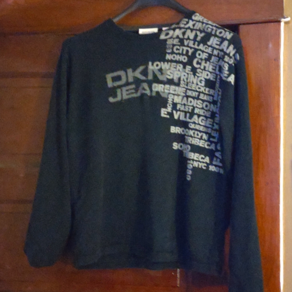 DKNY long sleeve sweatshirt